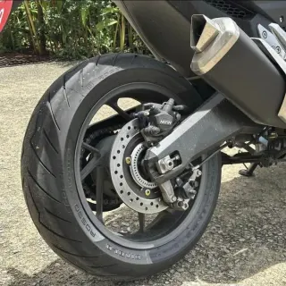 Selling Honda Forza 750