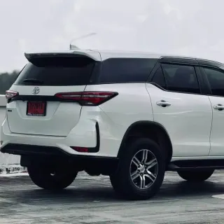 For rent Toyota Fortuner
