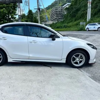 Selling Mazda 2 SP