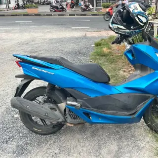 Selling Honda PCX 150cc 2016