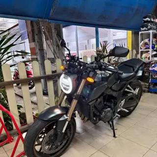For rent Honda CB650R 2023