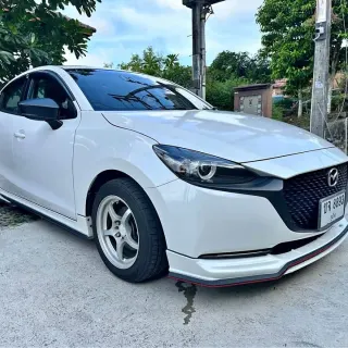 Selling Mazda 2 SP