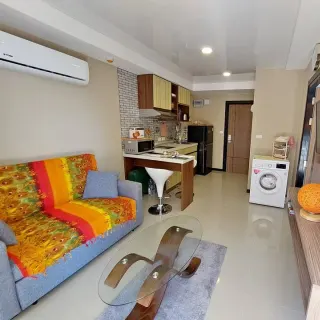 1-bedroom apartment in Nai Harn Condominium