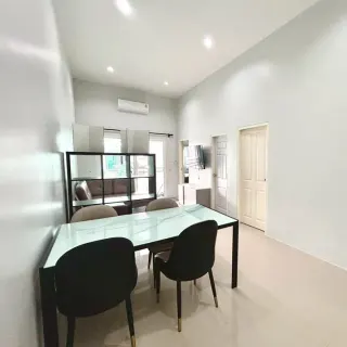 For rent 2-bedroom townhouse in The Rich Palai