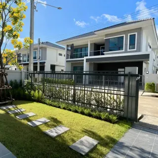 For rent 4-bedroom villa in Supalai Lake Ville