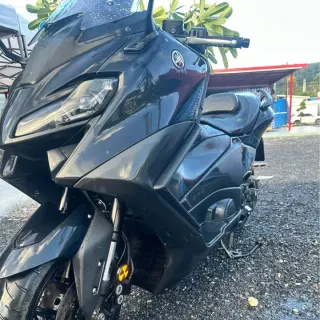 Selling Yamaha TMAX 560 2024
