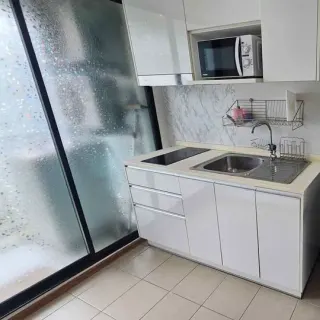 1-bedroom apartment for rent in Centrio Condominium