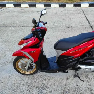 Selling Honda Click 125i