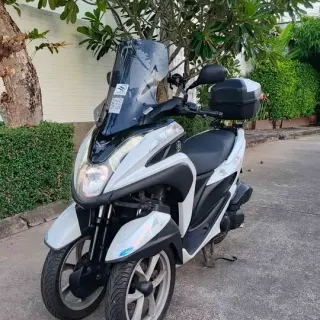 Rent Yamaha Tricity 2019