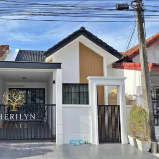 For Sale 2-bedroom villa in Thalang