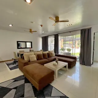 For rent 3-bedroom apartment in Kamala