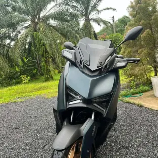 Rent Yamaha Xmax 300