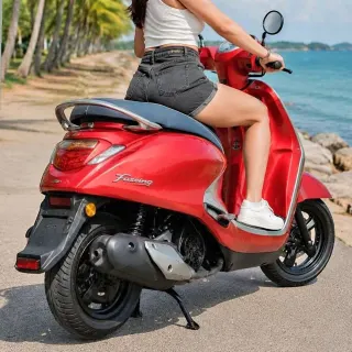 Rent Honda Scoopy / Click