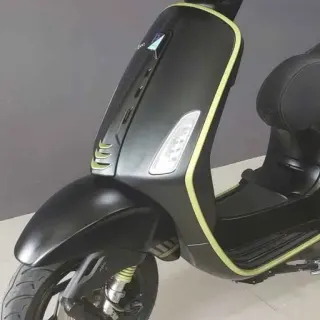 Selling Vespa Sprint Tech 2025