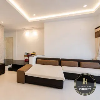 4 Bedroom House for Sale in Parichat Village