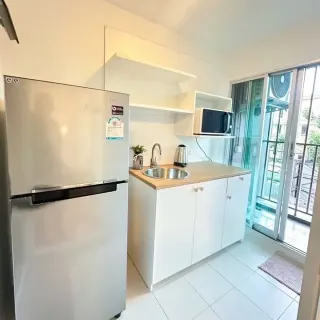 For rent 1-bedroom apartment in Dcondo Creek Condominium