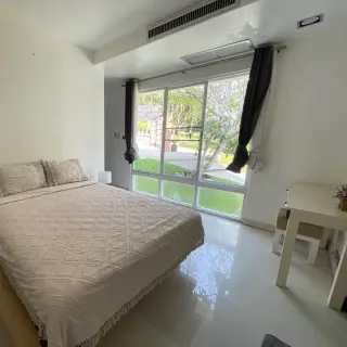 For rent 3-bedroom apartment in Kamala