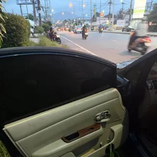 Selling Nissan Tiida 2006