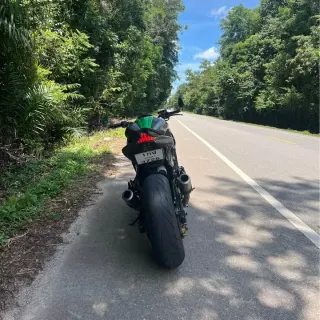 Rent Kawasaki Z1000 2020
