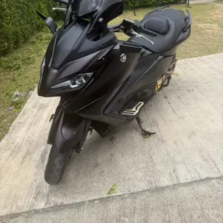 Selling Yamaha TMAX 2024