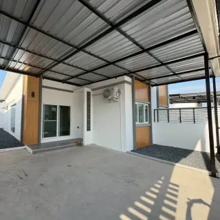 For rent 2-bedroom house in Pa Khlok