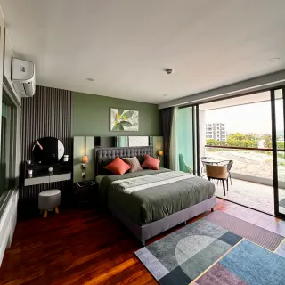 Large apartment in the prestigious area of Bang Tao, Phuket | 89 m² | Freehold