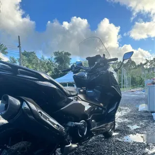 Selling Yamaha TMAX 560 2024