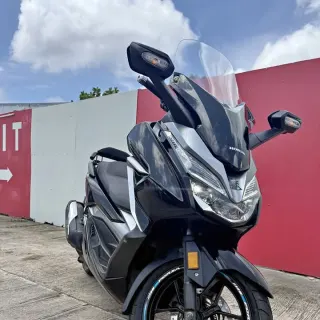 Selling Honda Forza 2018
