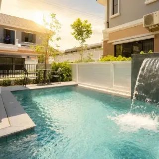 For rent 4-bedroom villa