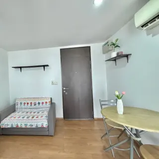 For rent 1-bedroom apartment in Centrio Condominium
