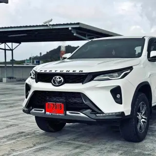 For rent Toyota Fortuner