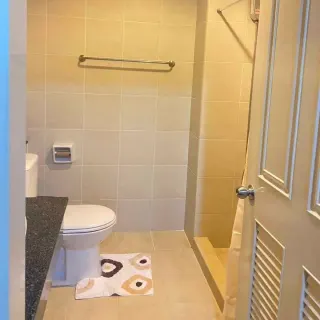 Selling 2-bedroom apartment in The Clover condo