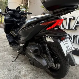 Selling Honda Forza 350