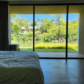 Urgent sale: 3BR lake view villa in Ratsada (Casa Signature)