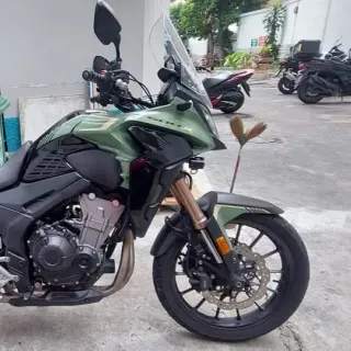Selling Honda CB500X 2022