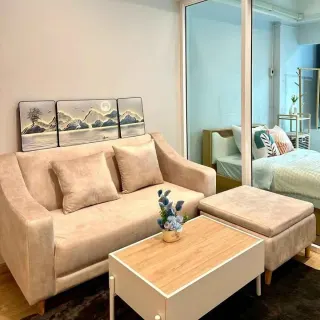 Selling 2-bedroom apartment in Golf View Condo