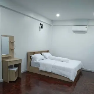 For rent 3 beds townhouse in Kathu