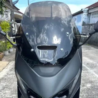Selling Honda Forza 750