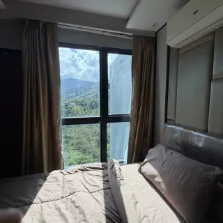 Selling 2-bedroom apartment in Mida Grande Resort Phuket