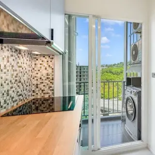 Selling 1-bedroom apartment in The Base Downtown Condominium