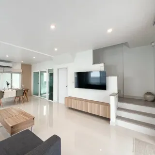 3 bedroom townhouse for sale in Kohkaew