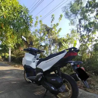 For rent Honda Click 160