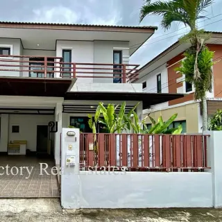 For rent 3-bedroom townhouse in Kathu