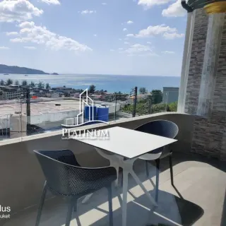 For rent 4-bedroom townhouse in Patong