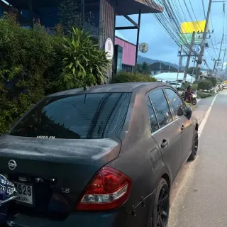 Selling Nissan Tiida 2006