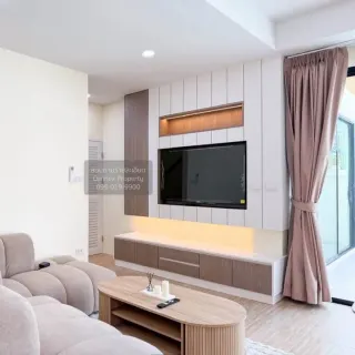 3 Bedroom Villa for Sale in Wichit