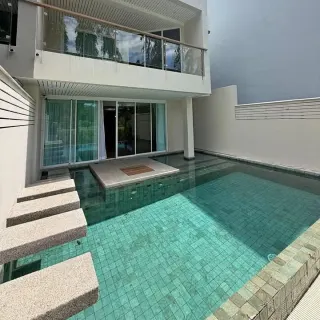 4 Bedroom Villa for Sale in Kathu