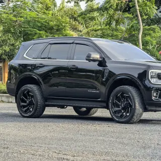 Ford Everest, 7-seater SUV rental