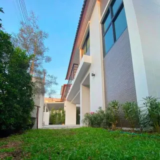 House for sale 4 bedrooms in Kathu