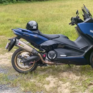 Selling Yamaha Tmax DX 2018